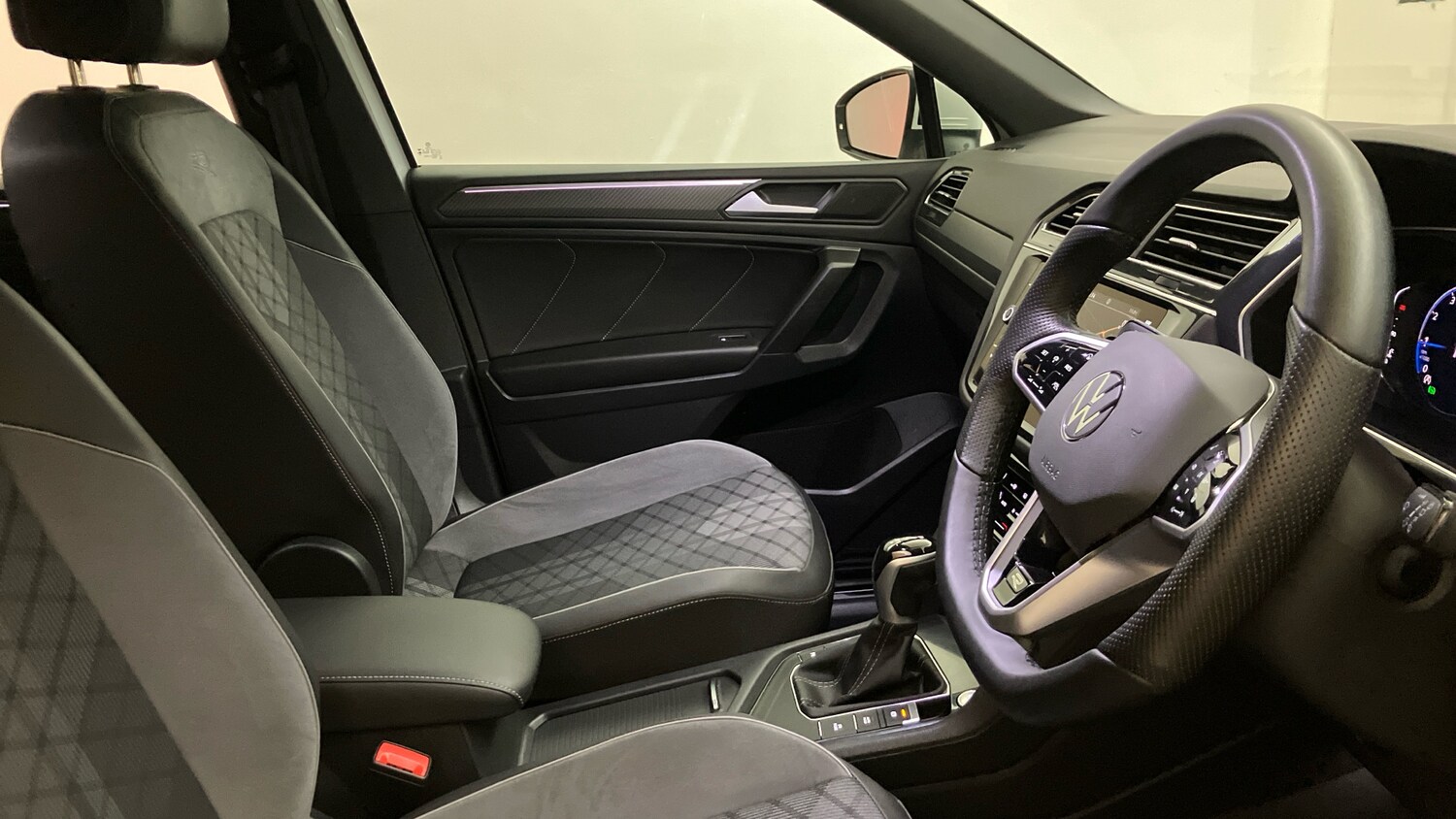 Used Volkswagen Tiguan Allspace 2023 for sale - 76048923: Photo 27
