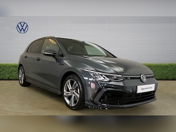 Used Volkswagen Golf 2024 for sale - 77846340: Photo