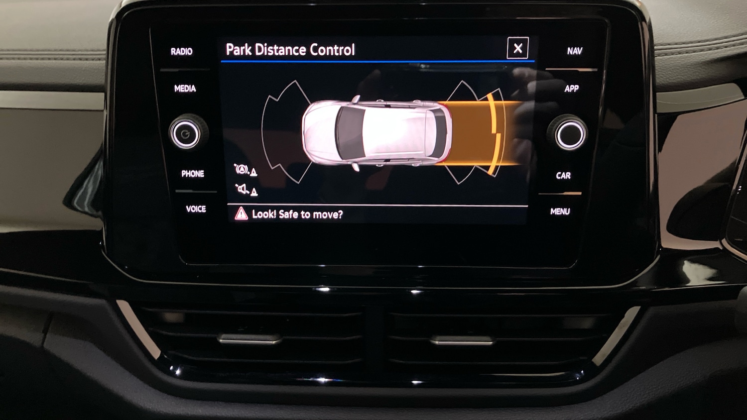 Used Volkswagen T-Roc 2025 for sale - 76193764: Photo 21