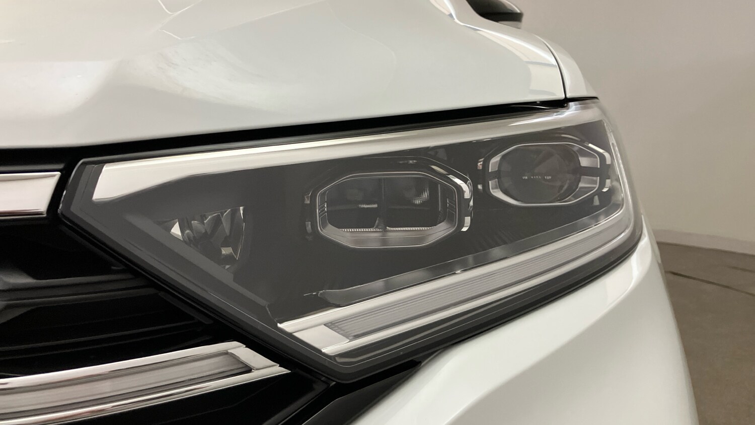 Used Volkswagen T-Roc 2025 for sale - 76193764: Photo 33