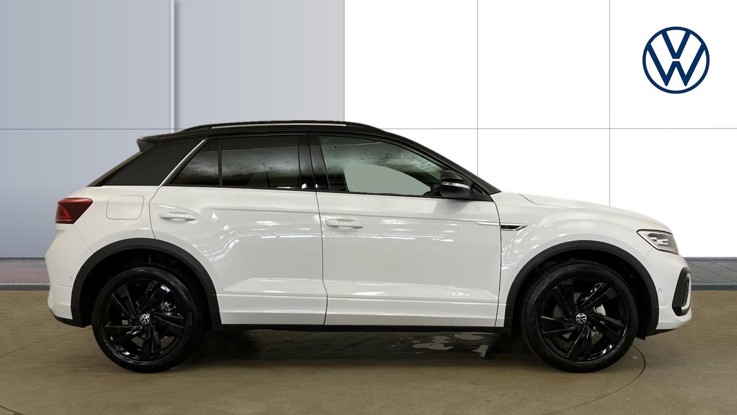 Used Volkswagen T-Roc 2025 for sale - 76193764: Photo 4