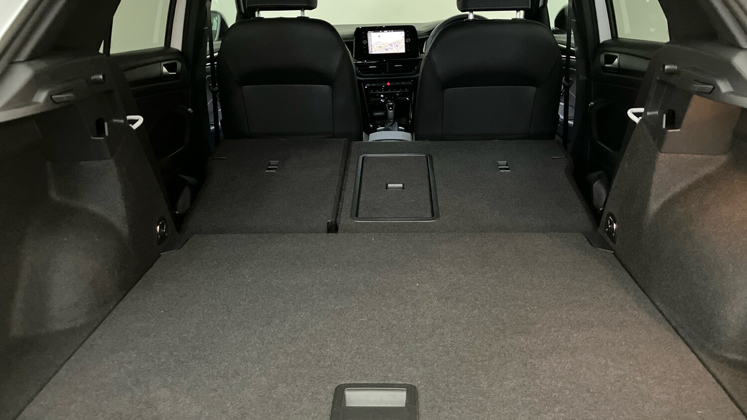 Used Volkswagen T-Roc 2025 for sale - 76193764: Photo 40