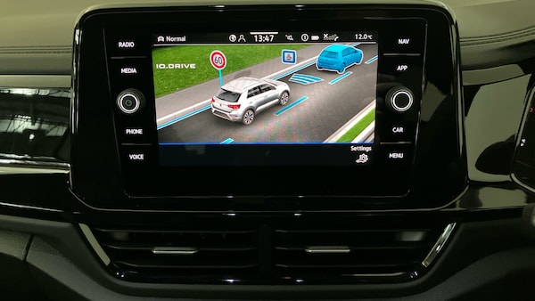 Used Volkswagen T-Roc 2025 for sale - 76193764: Photo 44