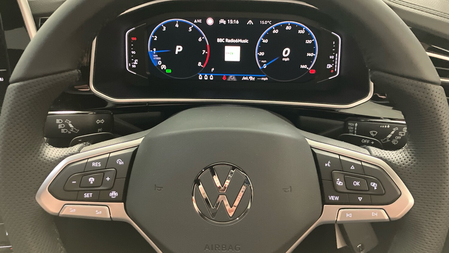 Used Volkswagen T-Roc 2025 for sale - 76568392: Photo 10