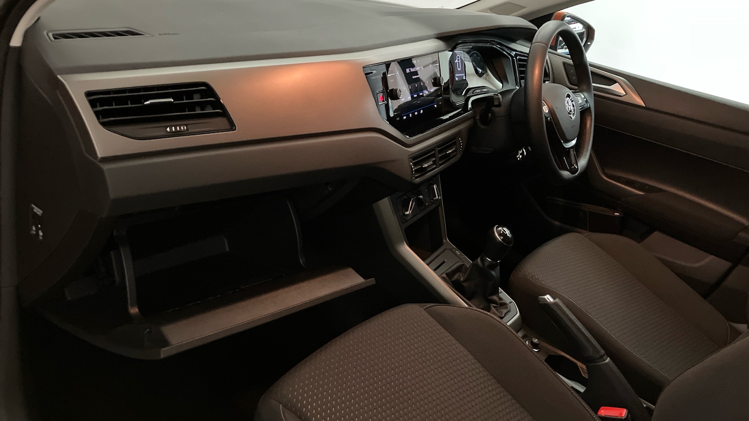 Used Volkswagen Polo 2020 for sale - 75872941: Photo 45
