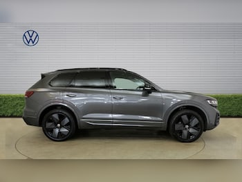 Used Volkswagen Touareg 2025 for sale - 78993509: Photo