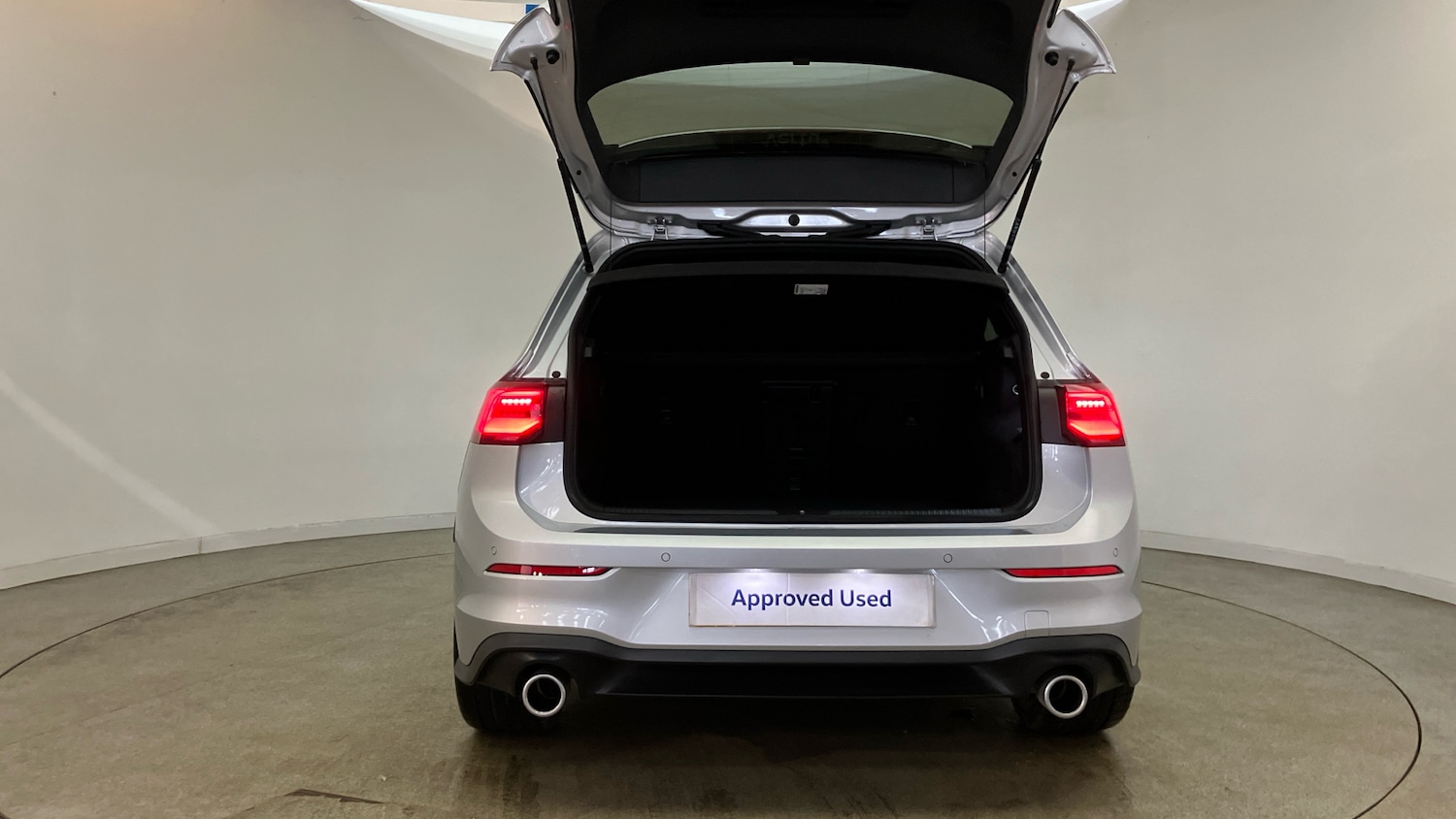 Used Volkswagen Golf 2024 for sale - 76403142: Photo 44