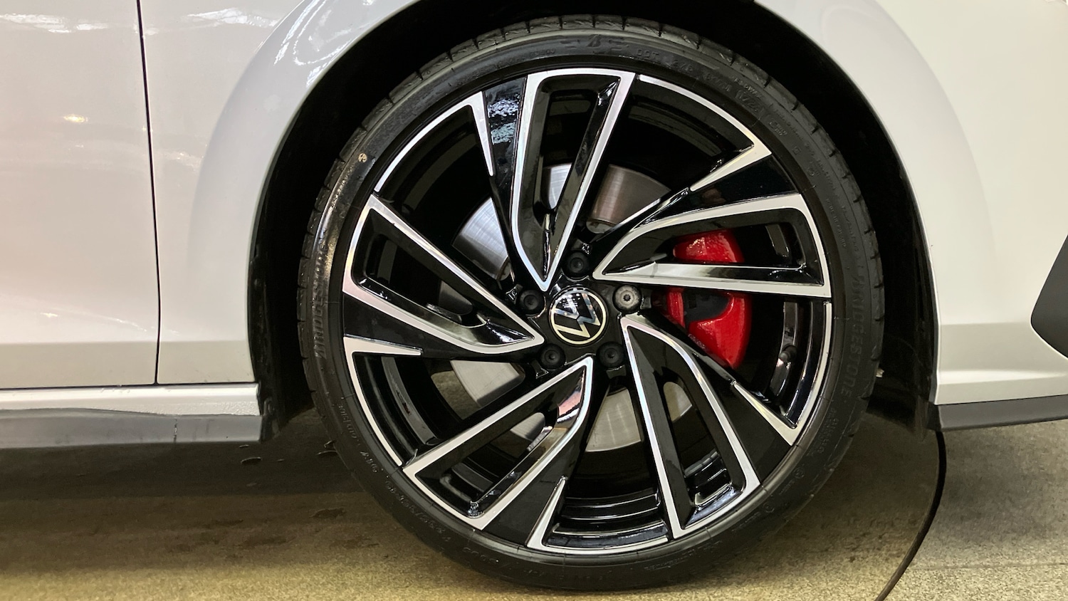 Used Volkswagen Golf 2024 for sale - 76403142: Photo 5
