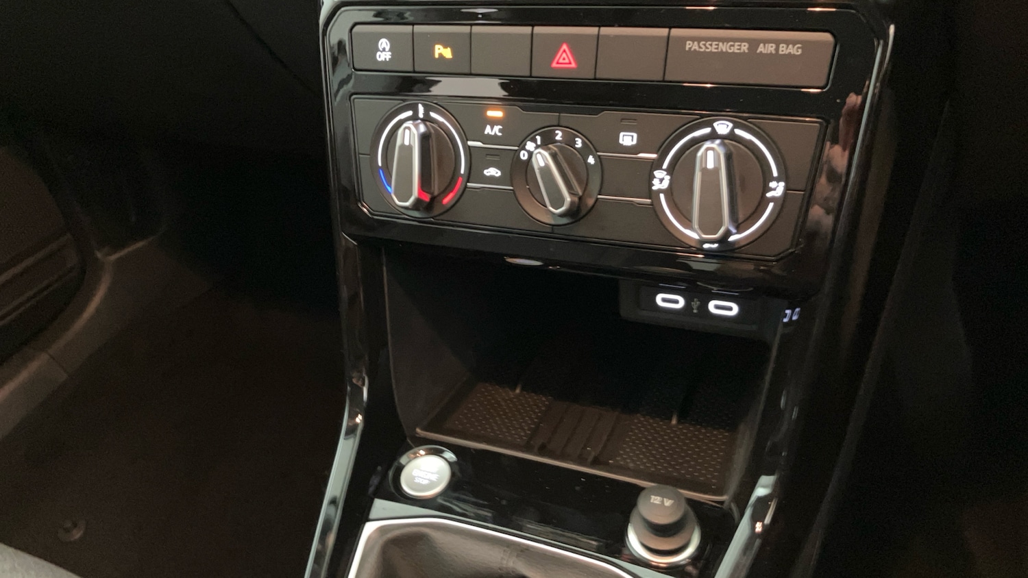 Used Volkswagen T-Cross 2025 for sale - 76968760: Photo 13