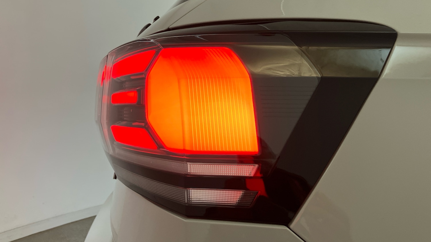 Used Volkswagen T-Cross 2025 for sale - 76968760: Photo 24