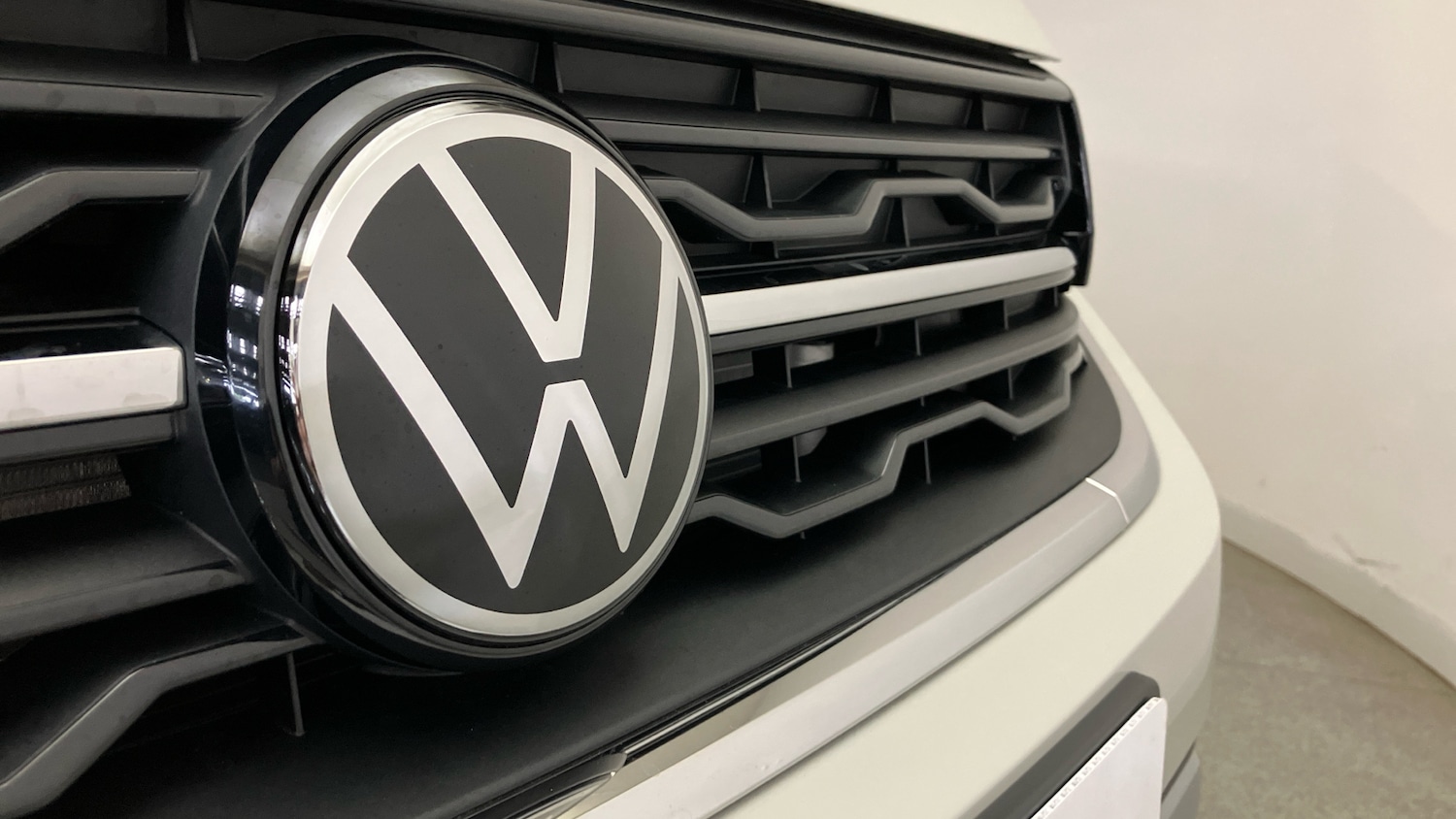 Used Volkswagen T-Cross 2025 for sale - 76968760: Photo 28