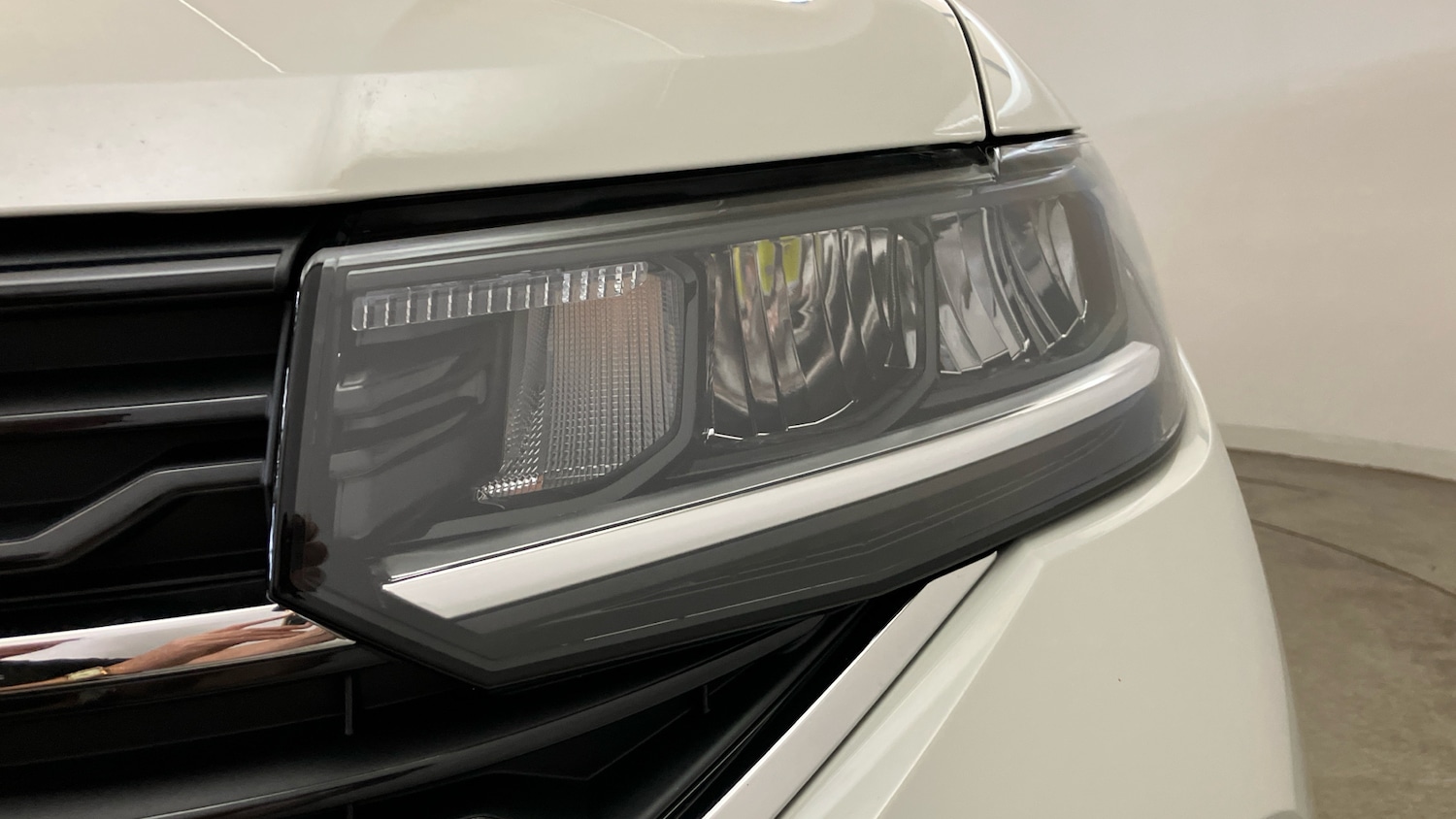 Used Volkswagen T-Cross 2025 for sale - 76968760: Photo 29