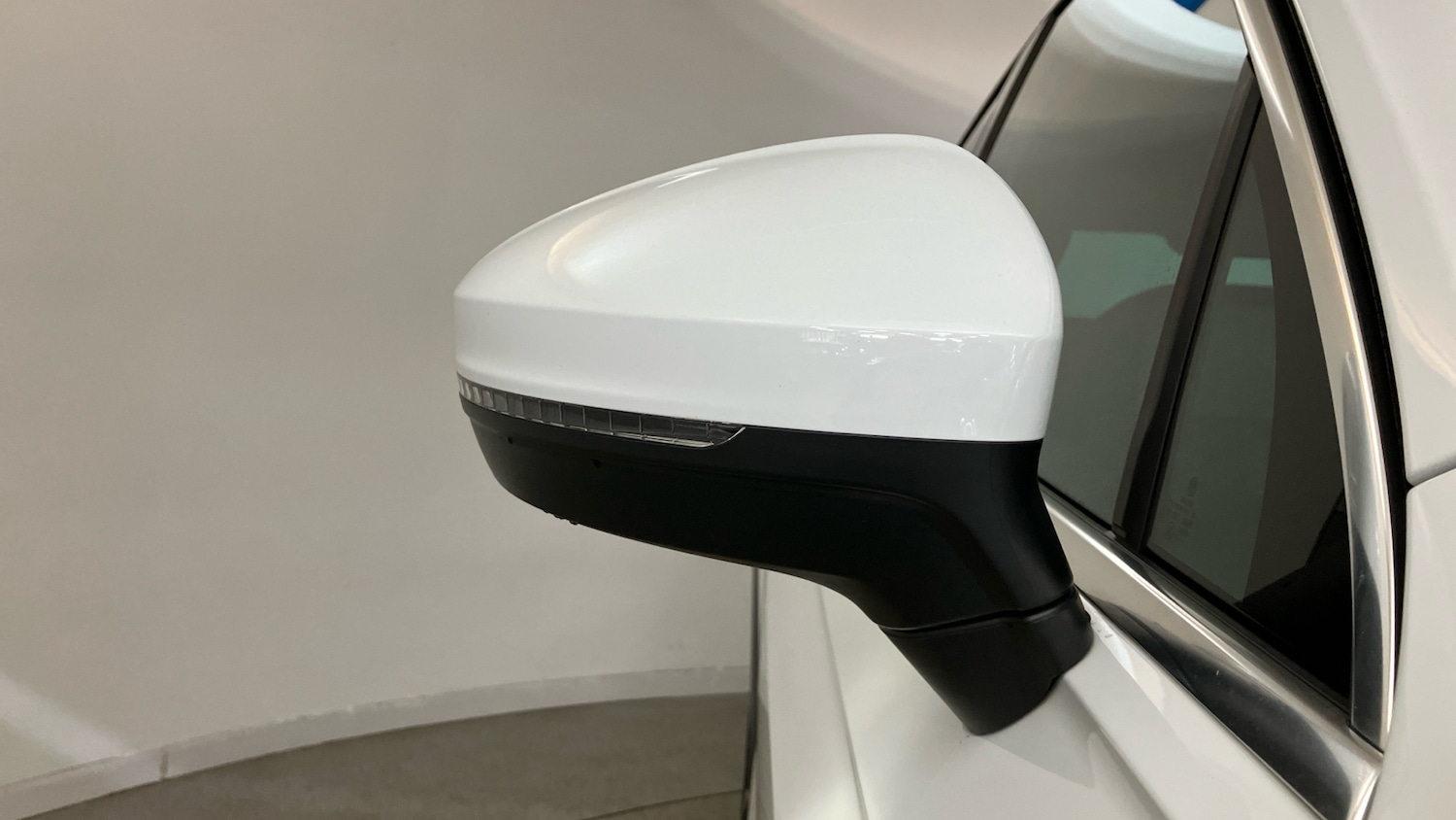 Used Volkswagen Tiguan 2022 for sale - 77102087: Photo 28