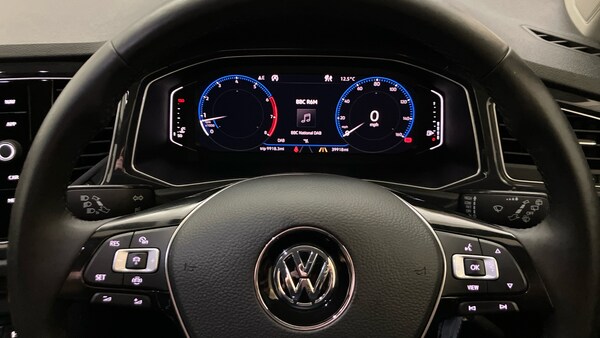 Used Volkswagen T-Roc 2019 for sale - 76219011: Photo 10