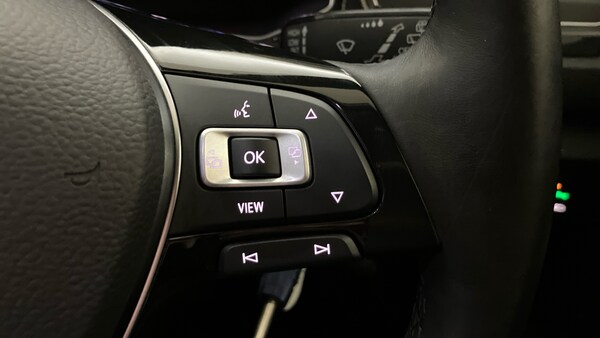 Used Volkswagen T-Roc 2019 for sale - 76219011: Photo 18