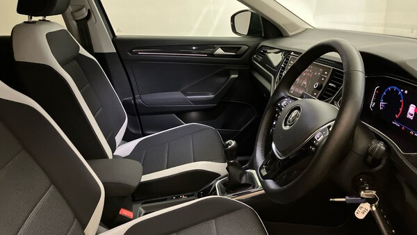 Used Volkswagen T-Roc 2019 for sale - 76219011: Photo 26