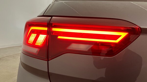 Used Volkswagen T-Roc 2019 for sale - 76219011: Photo 30