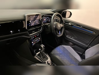 Used Volkswagen T-Roc 2022 for sale - 78951303: Photo
