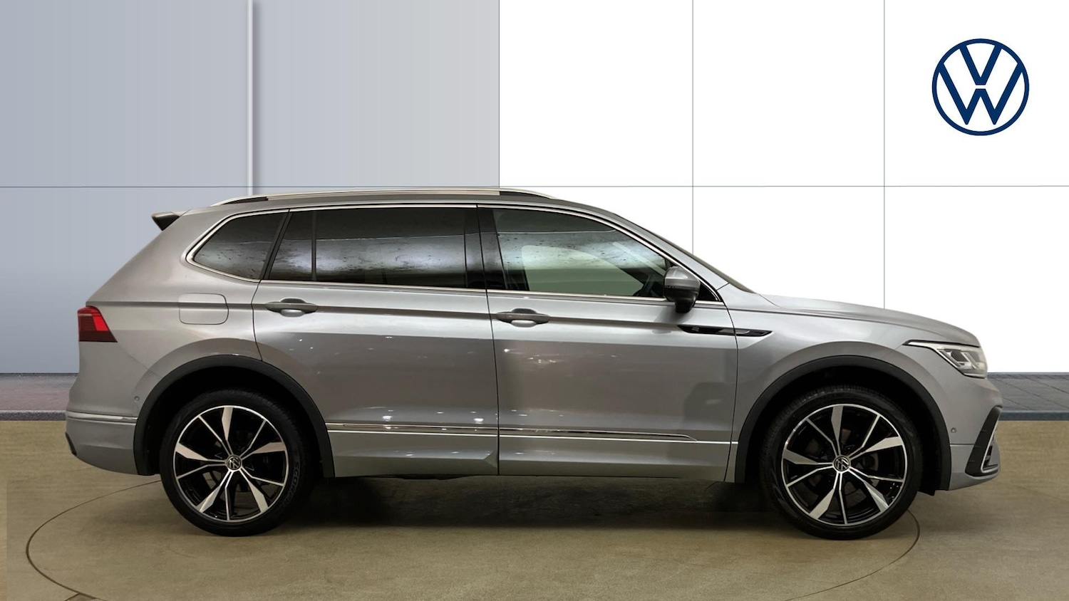 Used Volkswagen Tiguan Allspace 2022 for sale - 76782512: Photo 4
