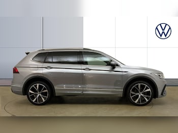 Used Volkswagen Tiguan Allspace 2022 for sale - 76782512: Photo