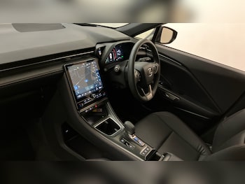 Used Lexus LBX 2024 for sale - 77675303: Photo