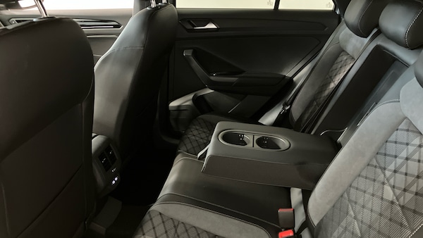 Used Volkswagen T-Roc 2025 for sale - 76063660: Photo 24