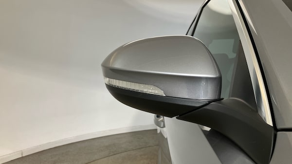 Used Volkswagen T-Roc 2025 for sale - 76063660: Photo 29