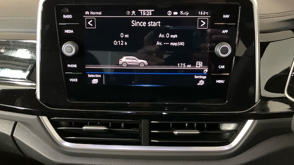 Used Volkswagen T-Roc 2025 for sale - 76063660: Photo 43