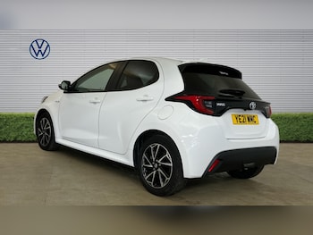 Used Toyota Yaris 2021 for sale - 78325120: Photo