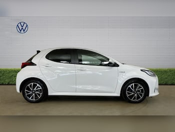 Used Toyota Yaris 2021 for sale - 78325120: Photo