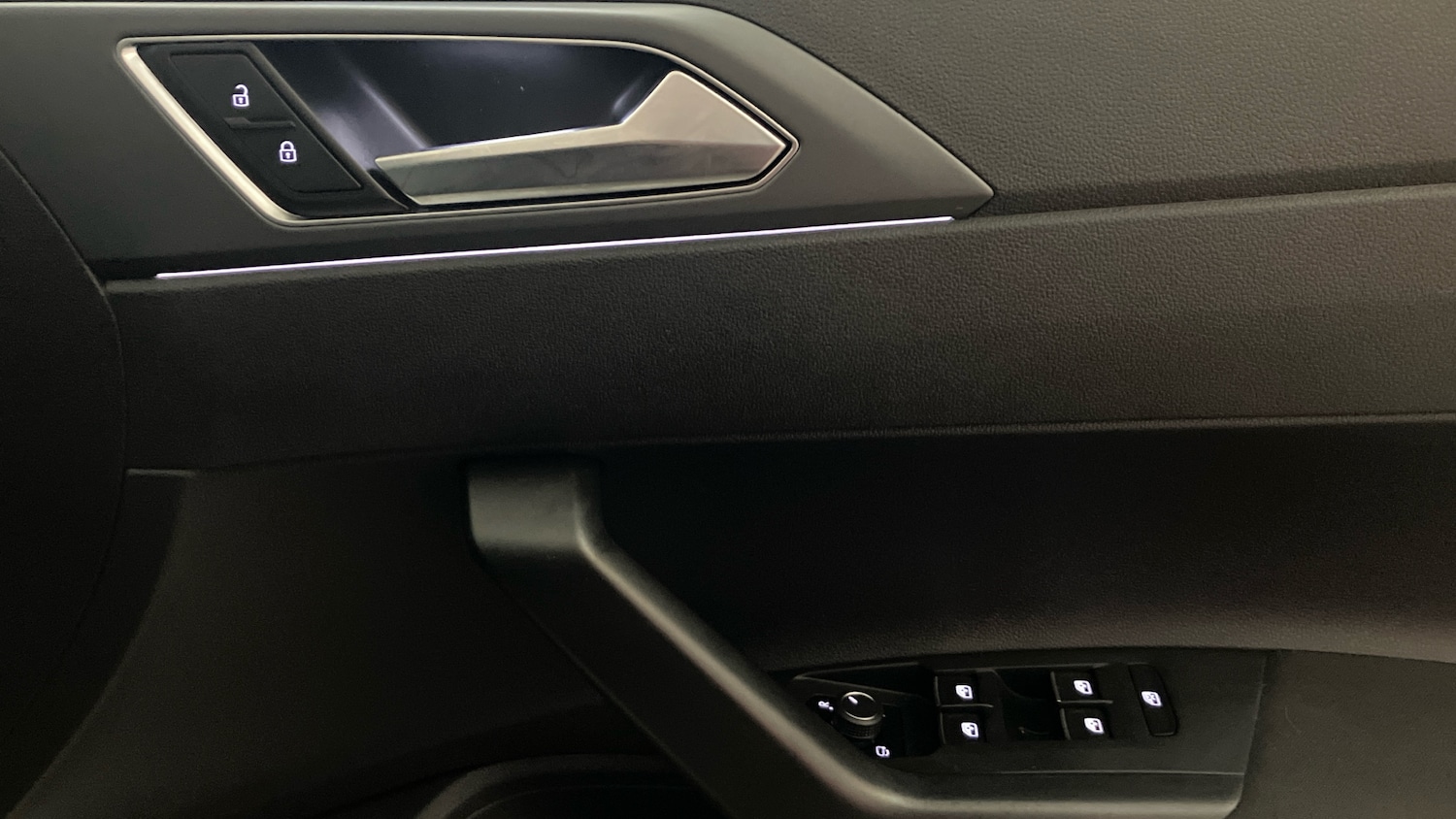 Used Volkswagen Taigo 2023 for sale - 76877799: Photo 19