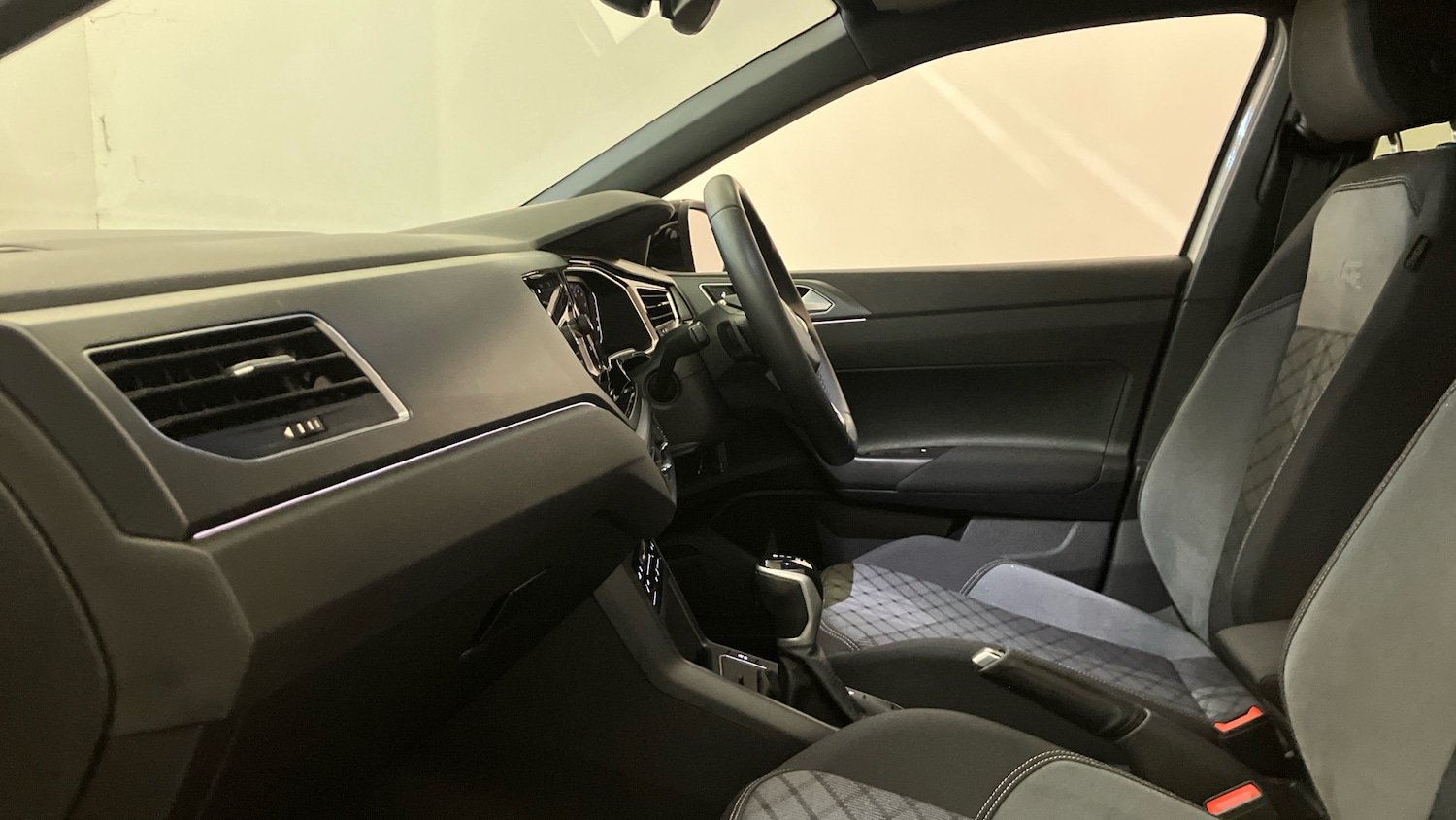 Used Volkswagen Taigo 2023 for sale - 76877799: Photo 23