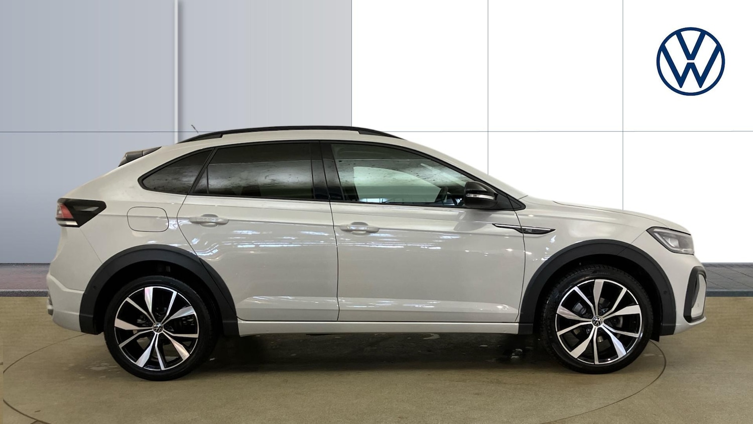 Used Volkswagen Taigo 2023 for sale - 76877799: Photo 4