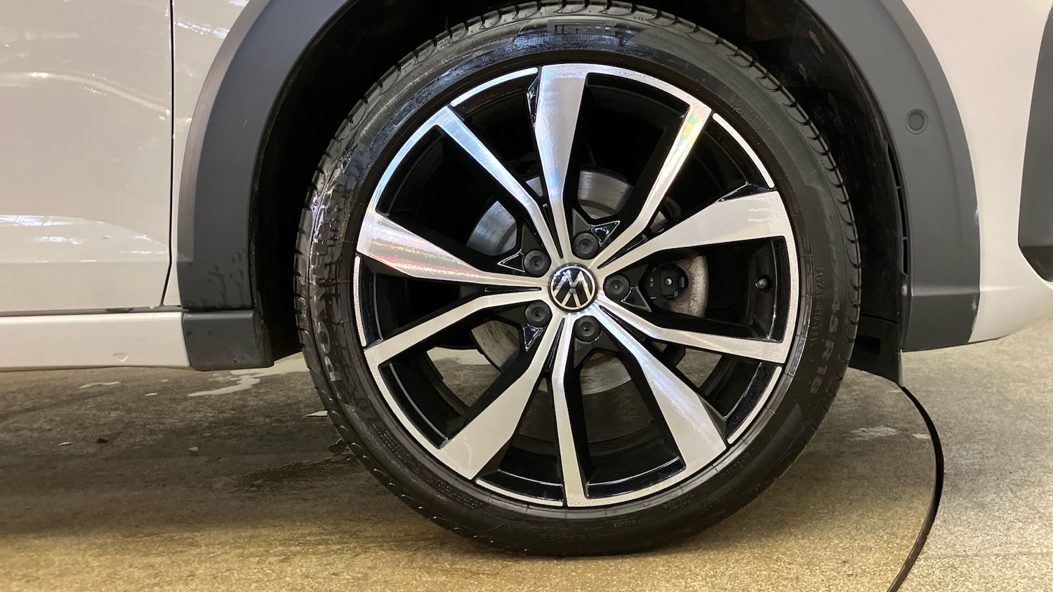 Used Volkswagen Taigo 2023 for sale - 76877799: Photo 5