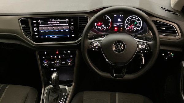 Used Volkswagen T-Roc 2021 for sale - 76143545: Photo 9