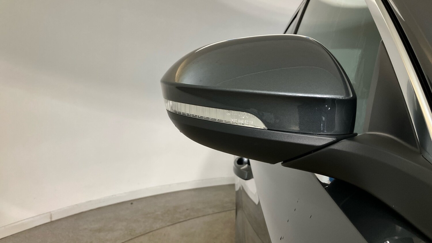 Used Volkswagen T-Roc 2025 for sale - 76532096: Photo 29