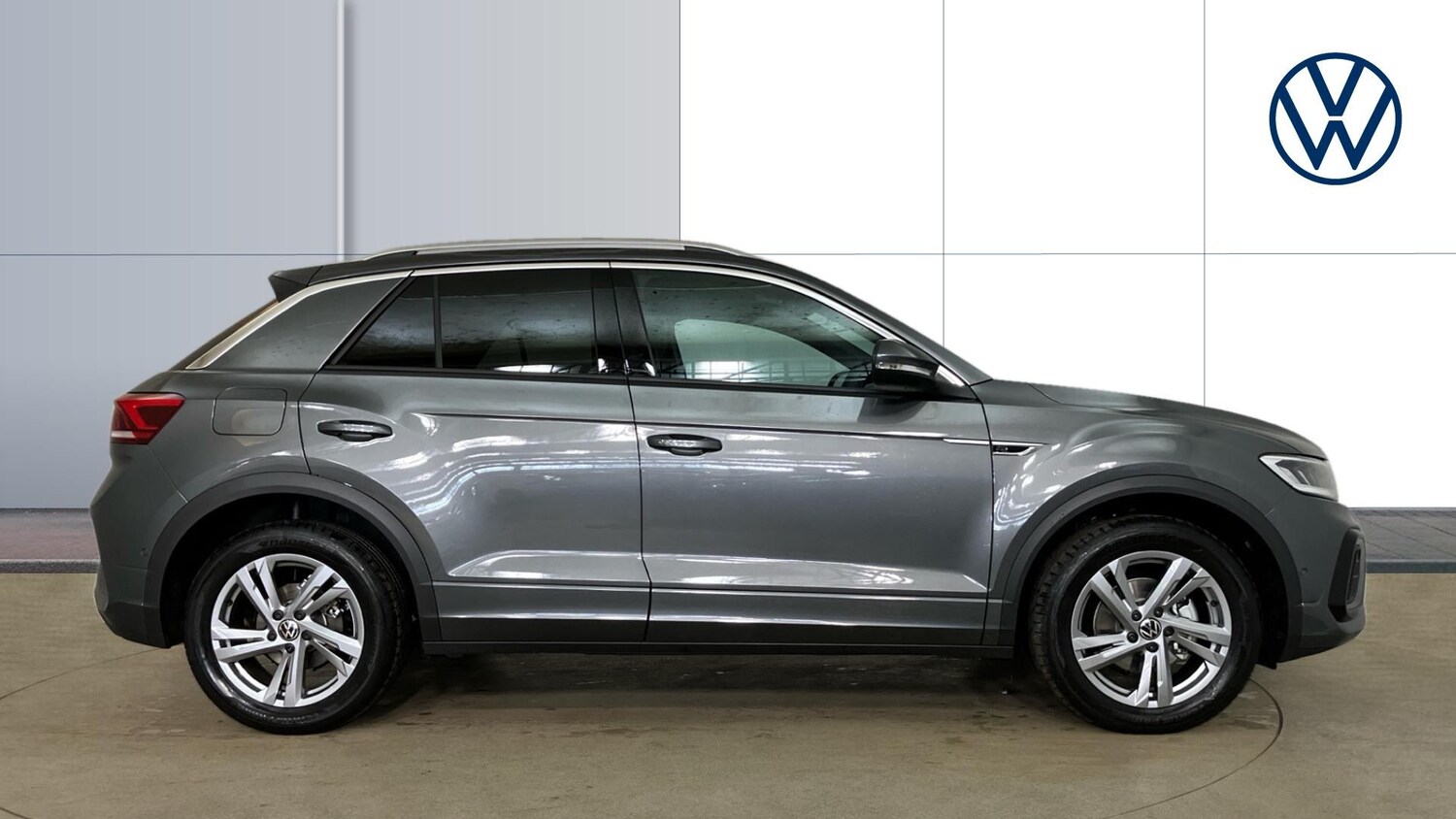 Used Volkswagen T-Roc 2025 for sale - 76532096: Photo 4