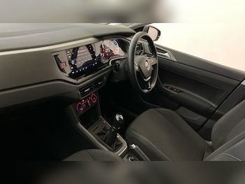 Used Volkswagen Polo 2018 for sale - 79007232: Photo