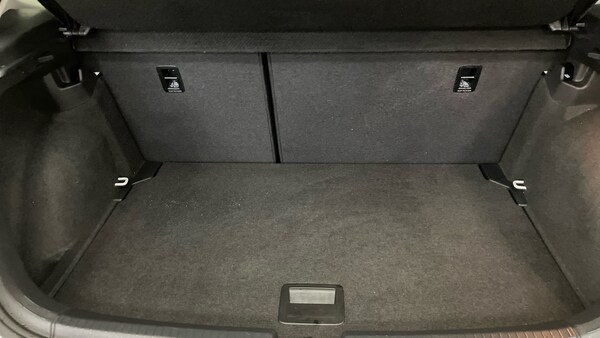 Used Volkswagen Polo 2022 for sale - 76196379: Photo 20