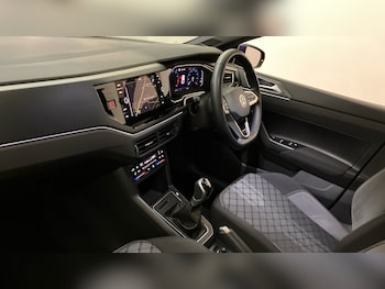 Used Volkswagen Polo 2023 for sale - 77005800: Photo