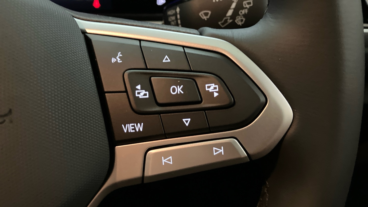 Used Volkswagen T-Roc 2025 for sale - 77061490: Photo 18