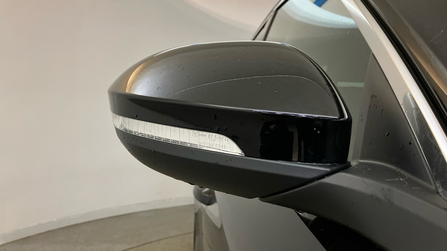 Used Volkswagen T-Roc 2025 for sale - 77061490: Photo 26