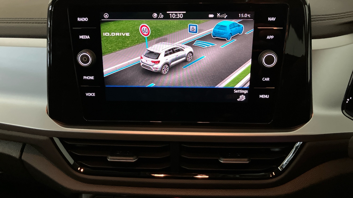 Used Volkswagen T-Roc 2025 for sale - 77061490: Photo 40