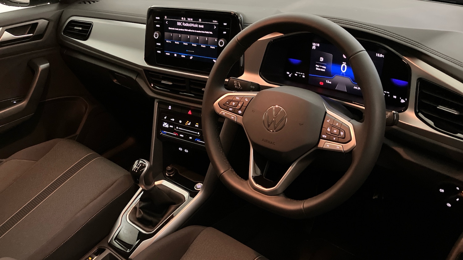 Used Volkswagen T-Roc 2025 for sale - 77061490: Photo 6