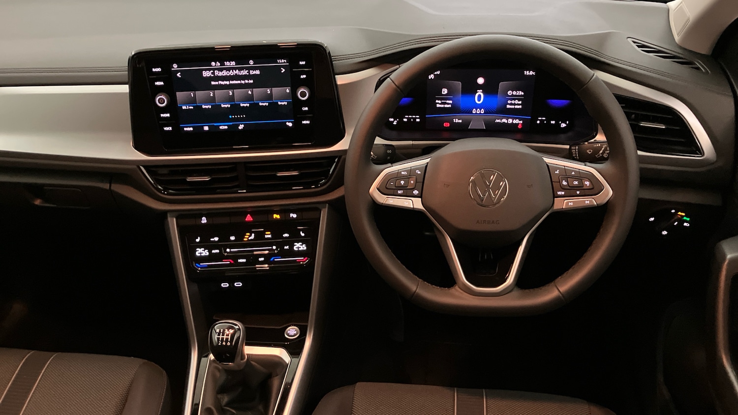 Used Volkswagen T-Roc 2025 for sale - 77061490: Photo 9