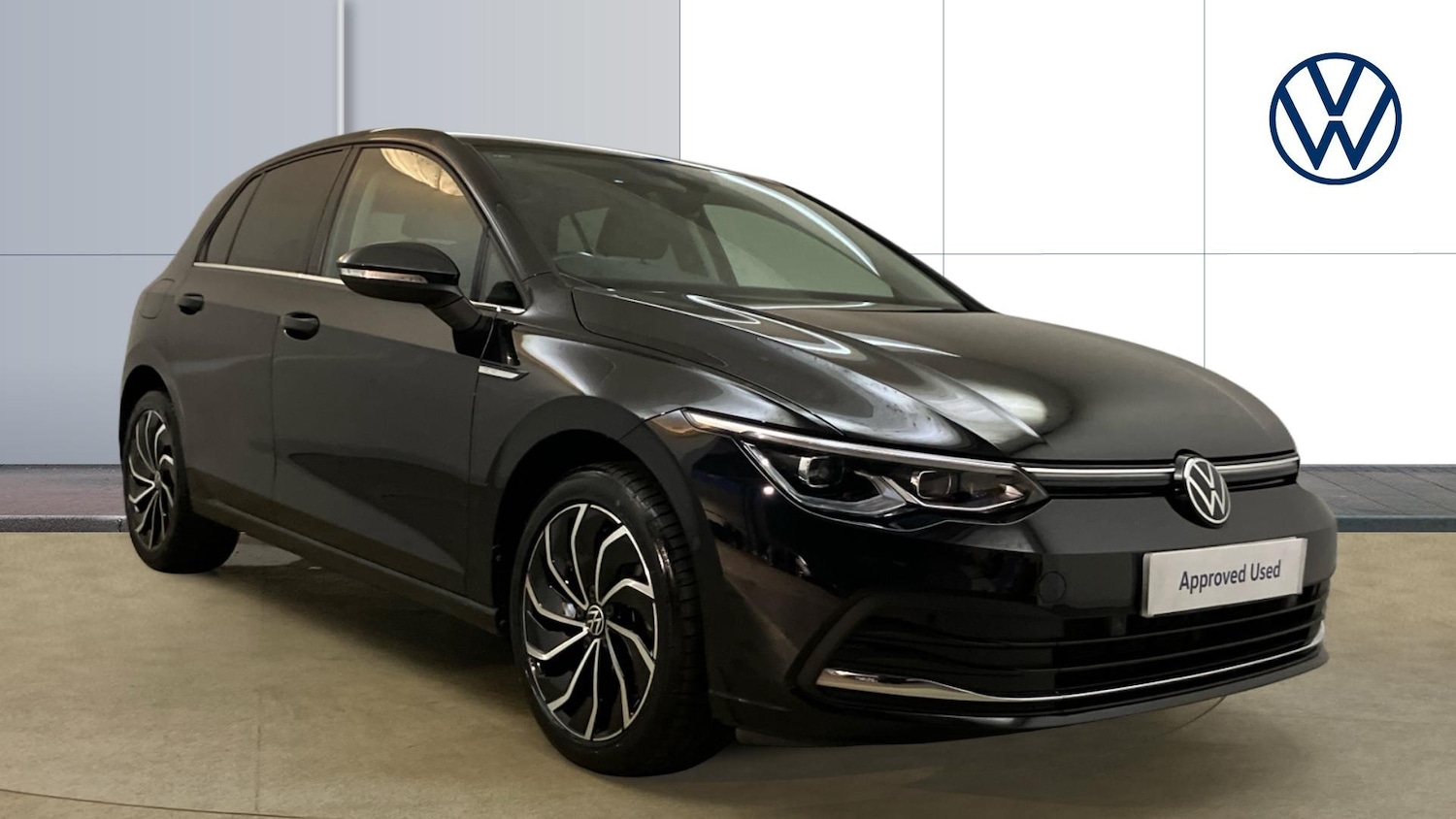 Used Volkswagen Golf 2023 for sale - 76791695: Photo 1