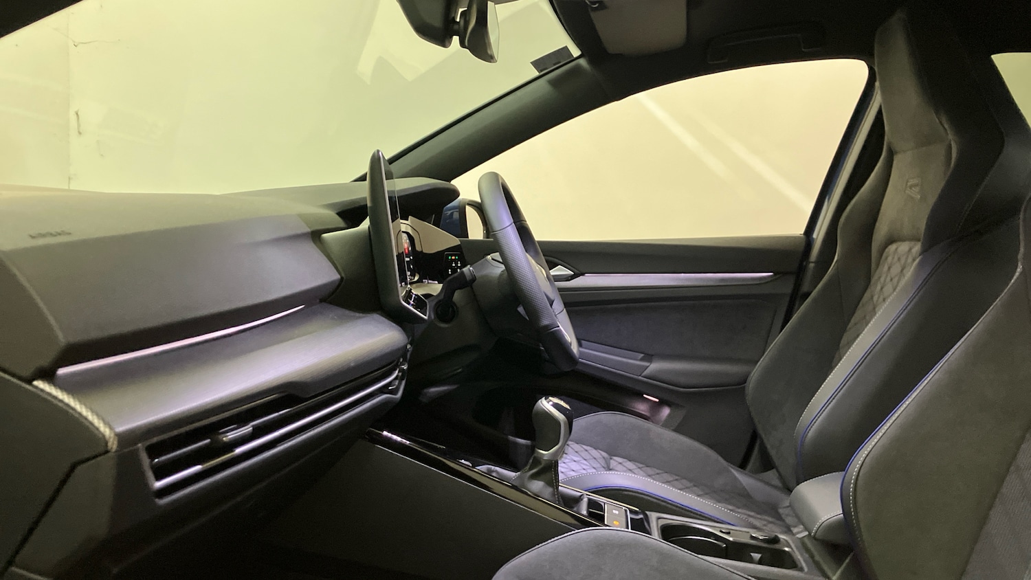 Used Volkswagen Golf 2025 for sale - 76683998: Photo 24