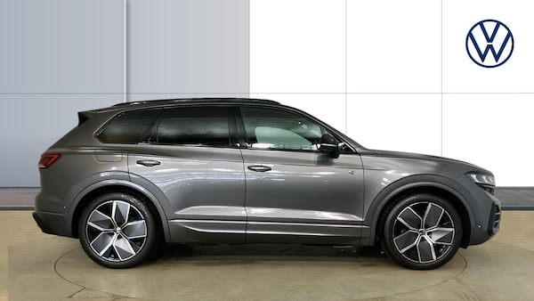 Used Volkswagen Touareg 2025 for sale - 76321683: Photo 4