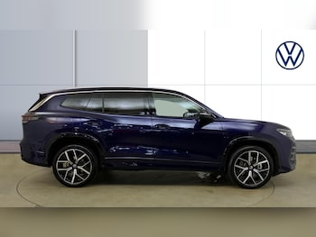 Used Volkswagen Touran 2025 for sale - 77802283: Photo