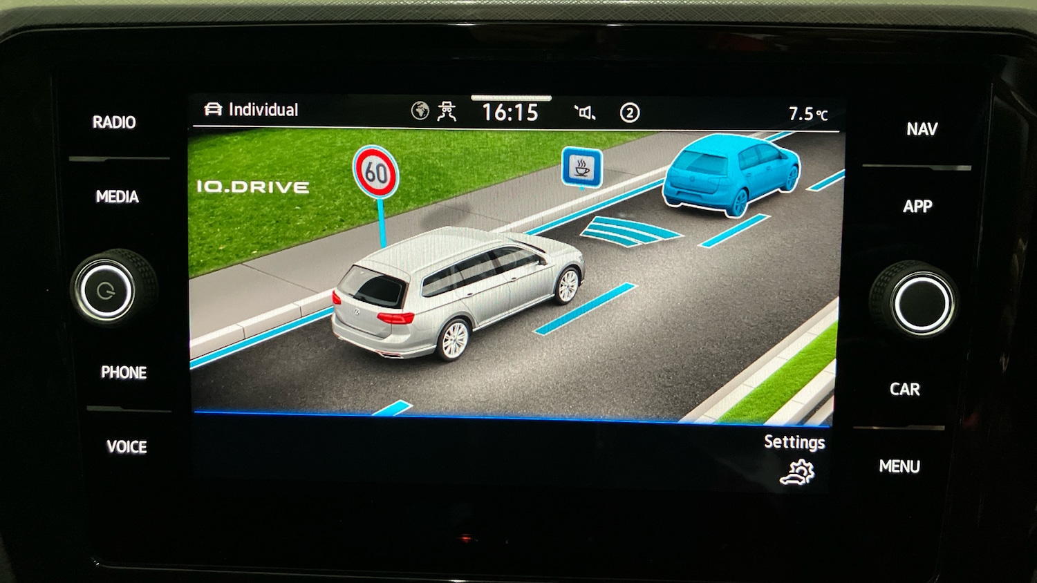 Used Volkswagen Passat 2022 for sale - 76673112: Photo 34